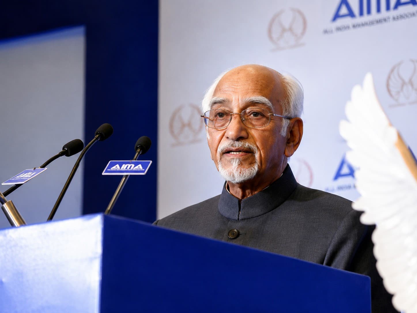 Vice President of India, Shri Hamid Ansari addressing AIMA JRD Tata Award